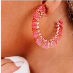 NWT Kendra Scott Evie Gold Pink Hoop Earrings